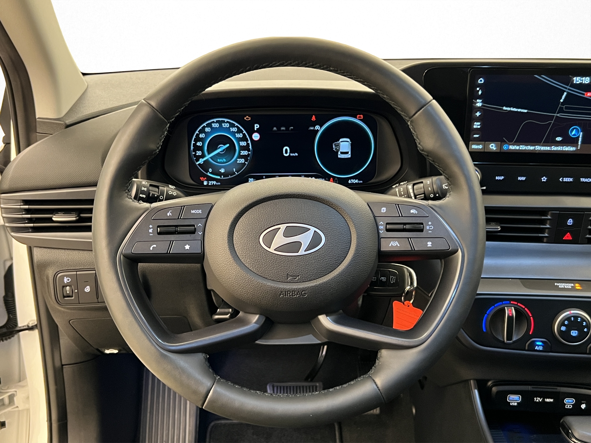 HYUNDAI i20 1.0 T-GDi Amplia DCT-image-5