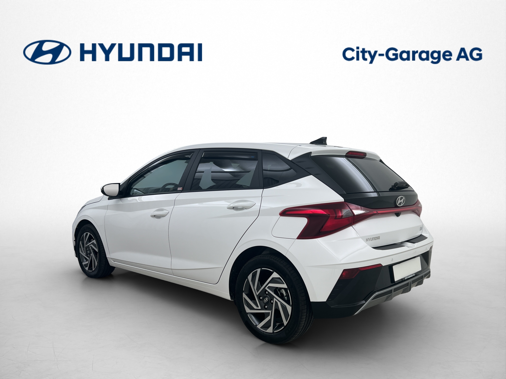 HYUNDAI i20 1.0 T-GDi Amplia DCT-image-1
