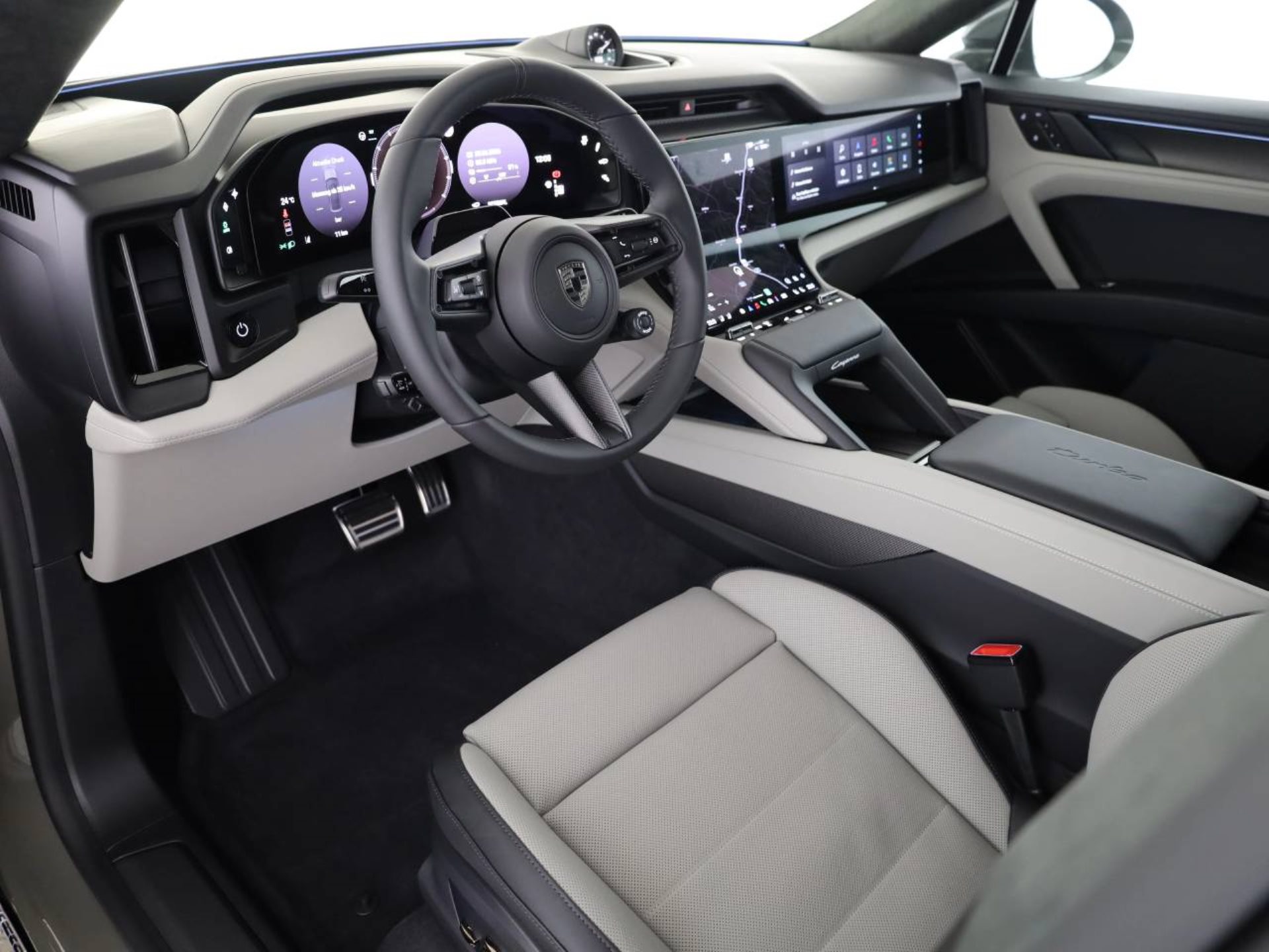 PORSCHE Cayenne Turbo Coupé Electric-image-3