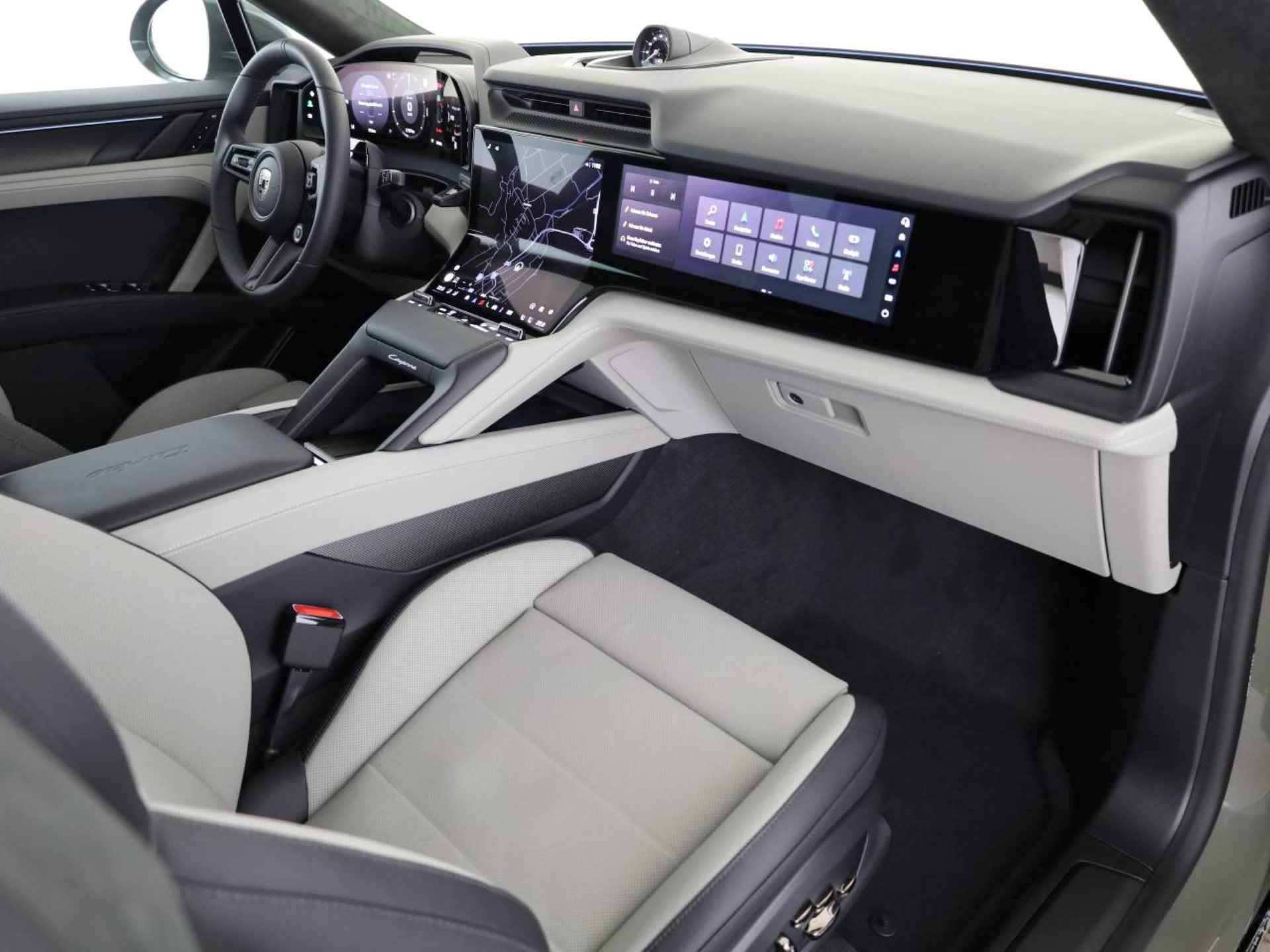 PORSCHE Cayenne Turbo Coupé Electric-image-11