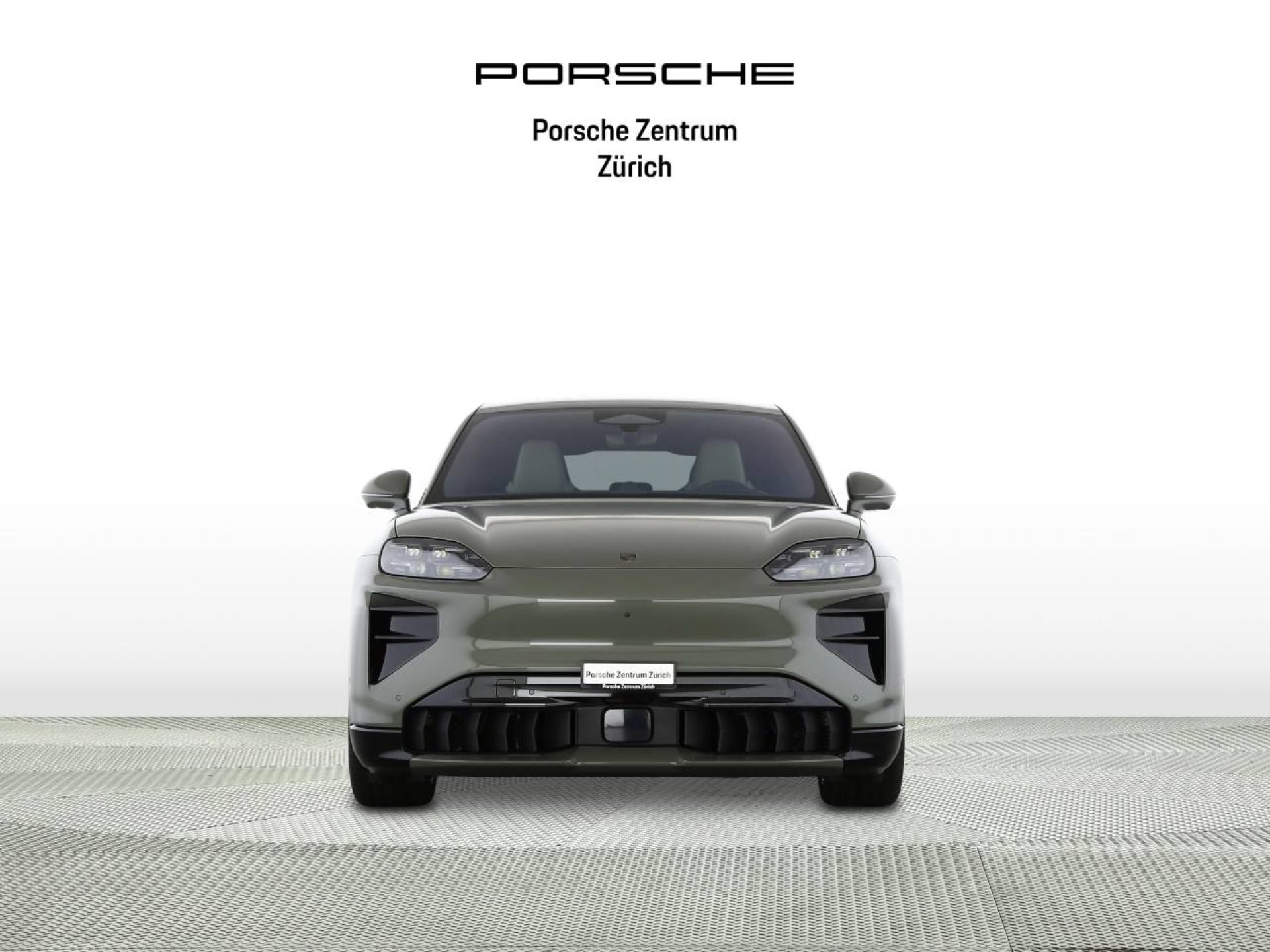PORSCHE Cayenne Turbo Coupé Electric-image-5