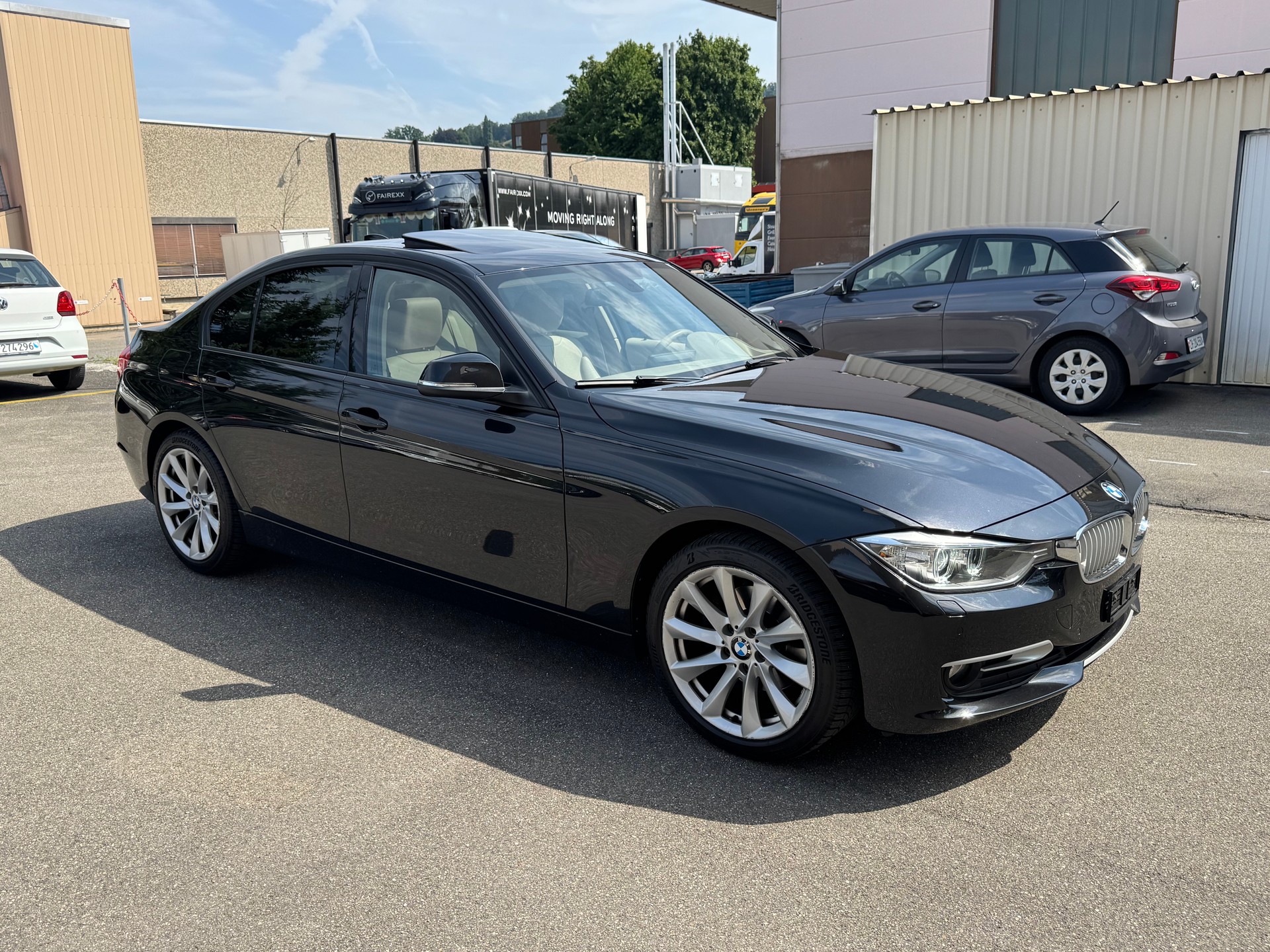 BMW 320d Modern Line Steptronic-image-1
