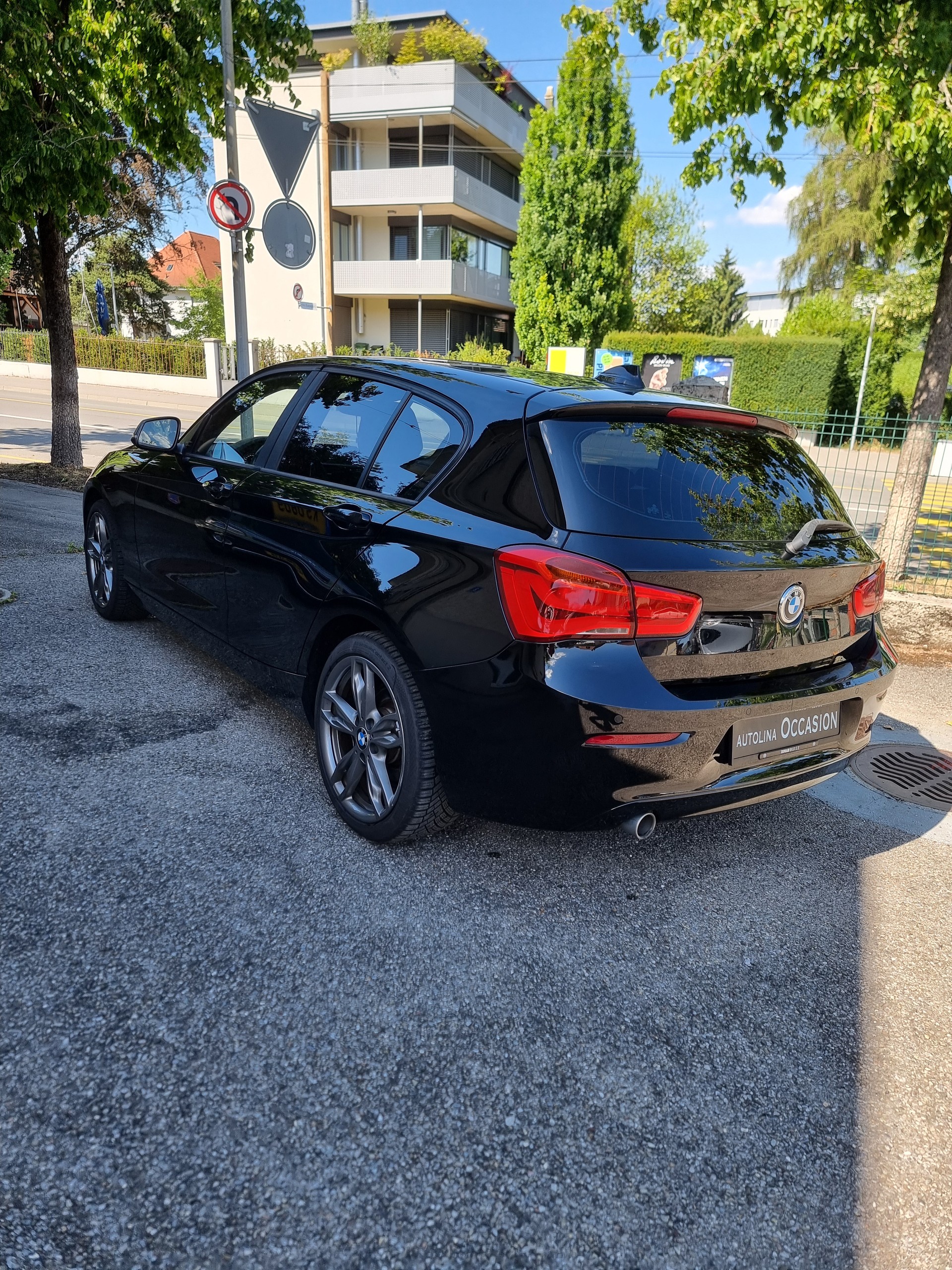 BMW 114d Business-image-3