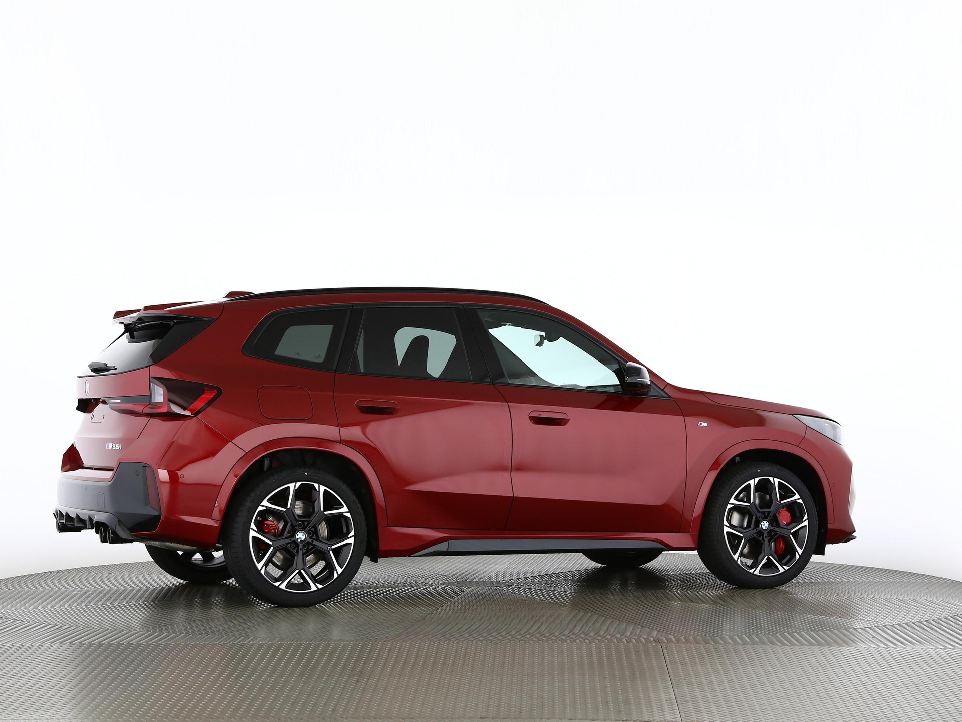 BMW X1 M35i-image-21