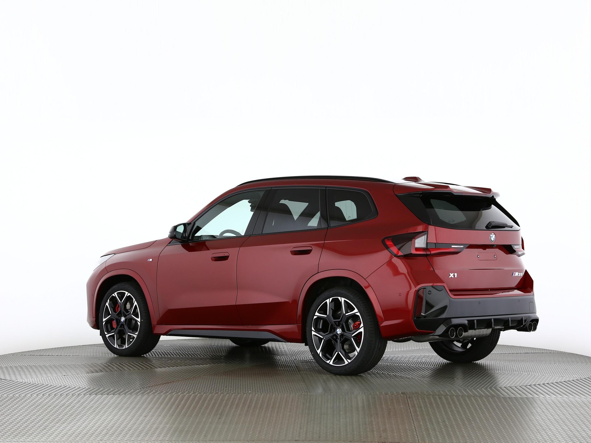 BMW X1 M35i-image-14