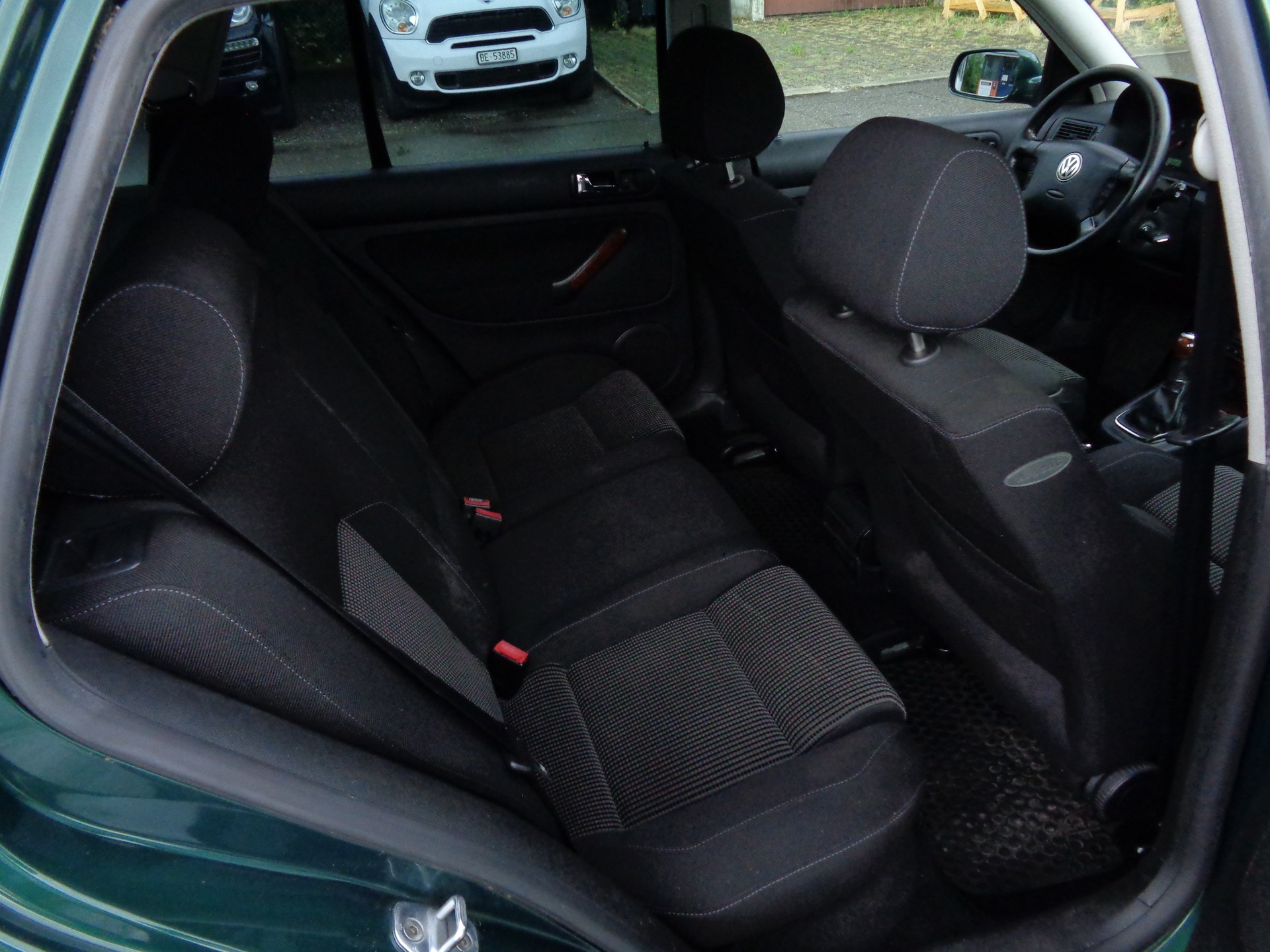 VW Golf 2.8 Highline 4Motion-image-7