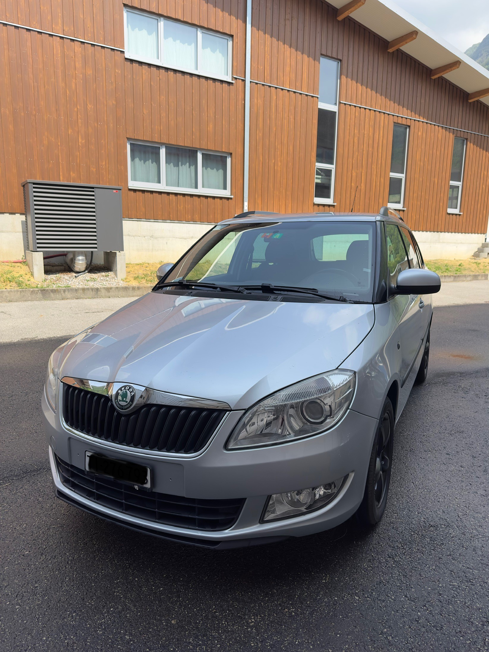 SKODA Fabia 1.2 TSI Elegance-image-0