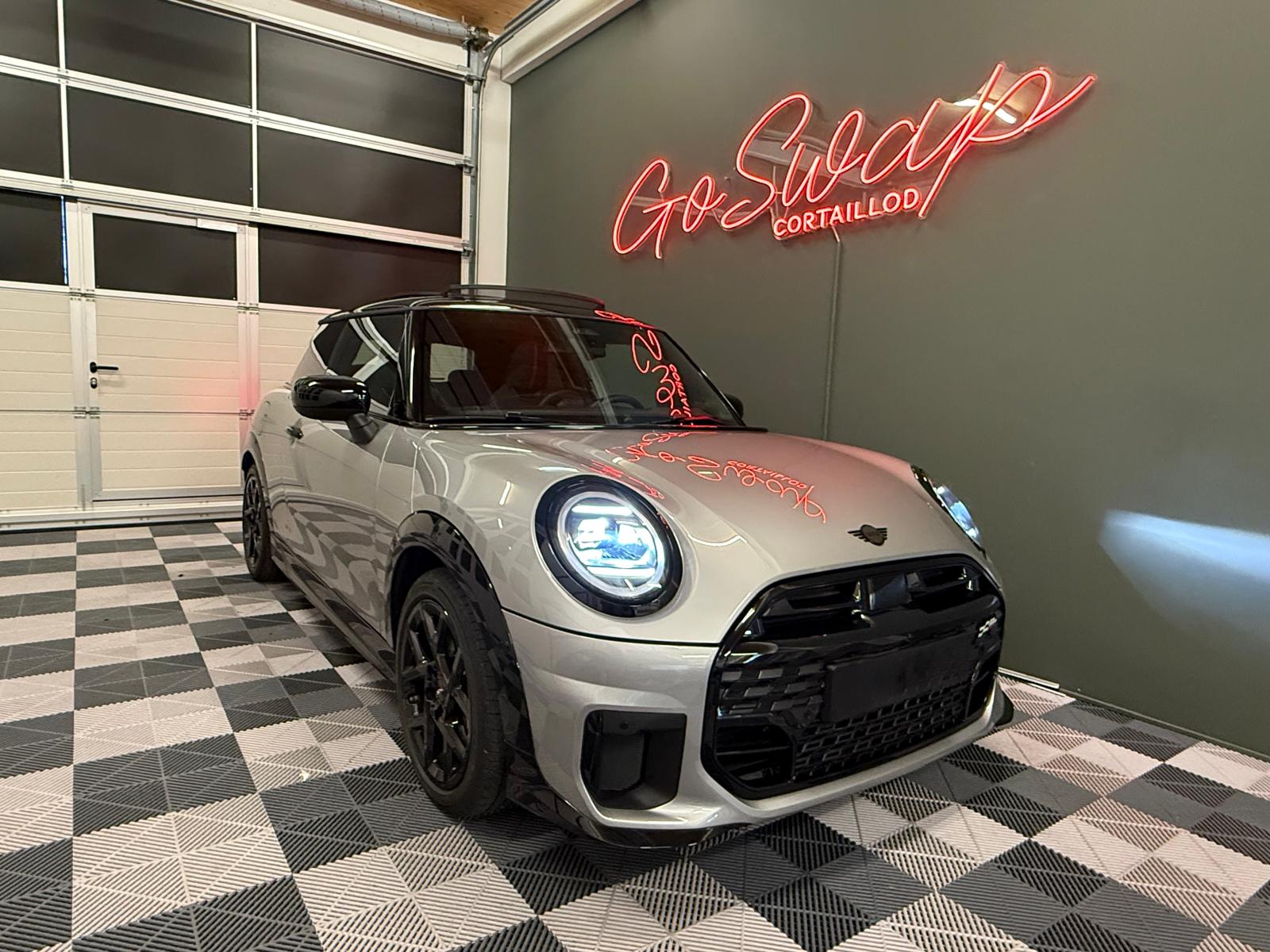 MINI Cooper S DKG John Cooper Works-image-7