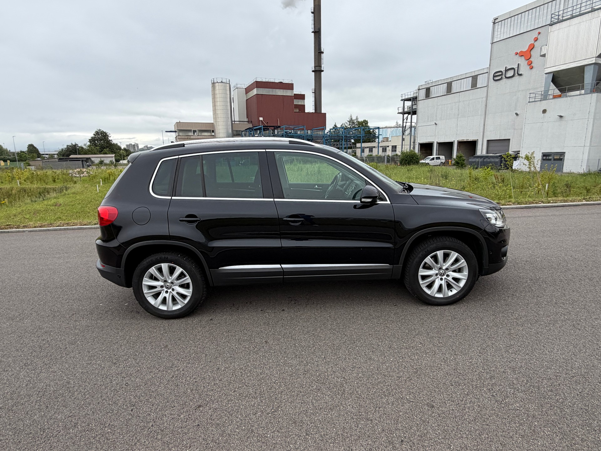 VW Tiguan 2.0 TDI BMT Salomon 4Motion DSG-image-6