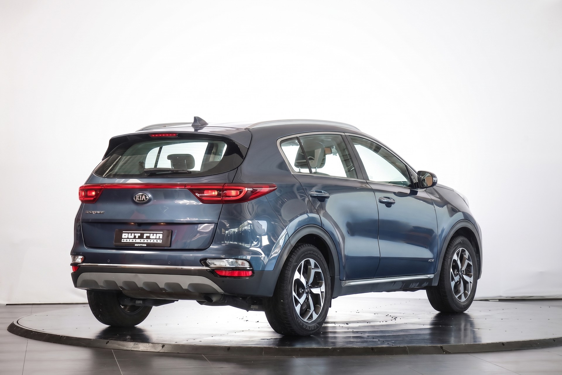 KIA Sportage 1.6 T-GDi Style 4WD Automat-showroom-element-3