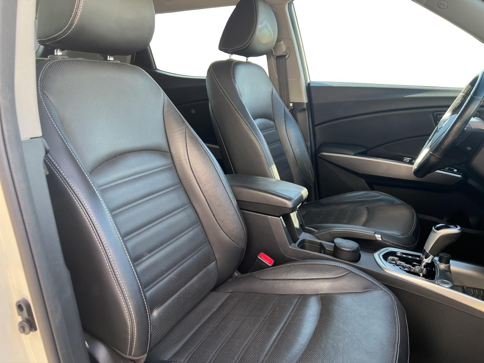 KGM-SsangYong Tivoli 1.6 e-XGi Sapphire-image-12
