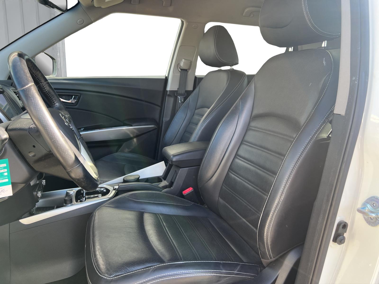 KGM-SsangYong Tivoli 1.6 e-XGi Sapphire-image-7