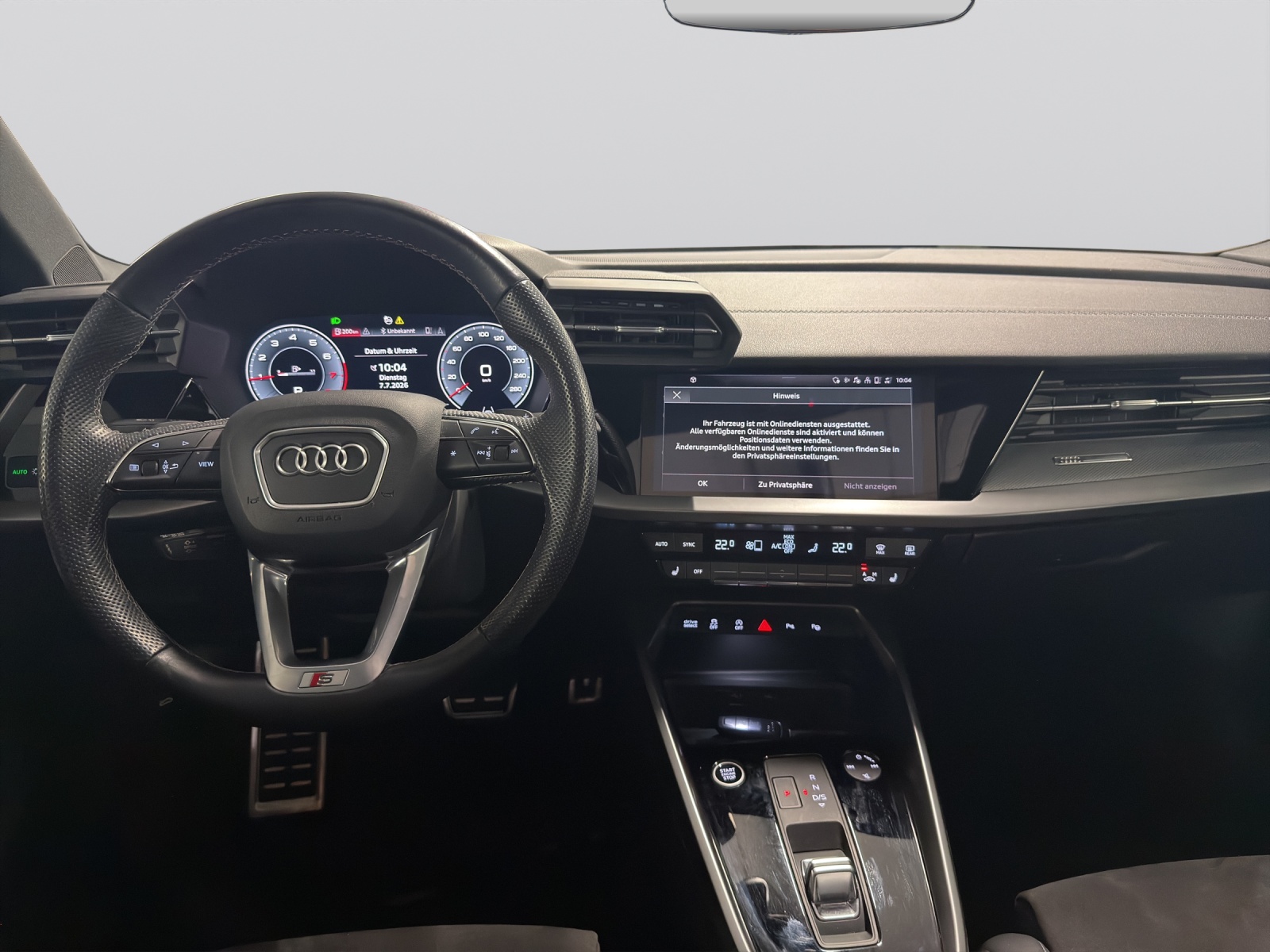 AUDI A3 Sportback 35 TFSI S line S-tronic-image-12