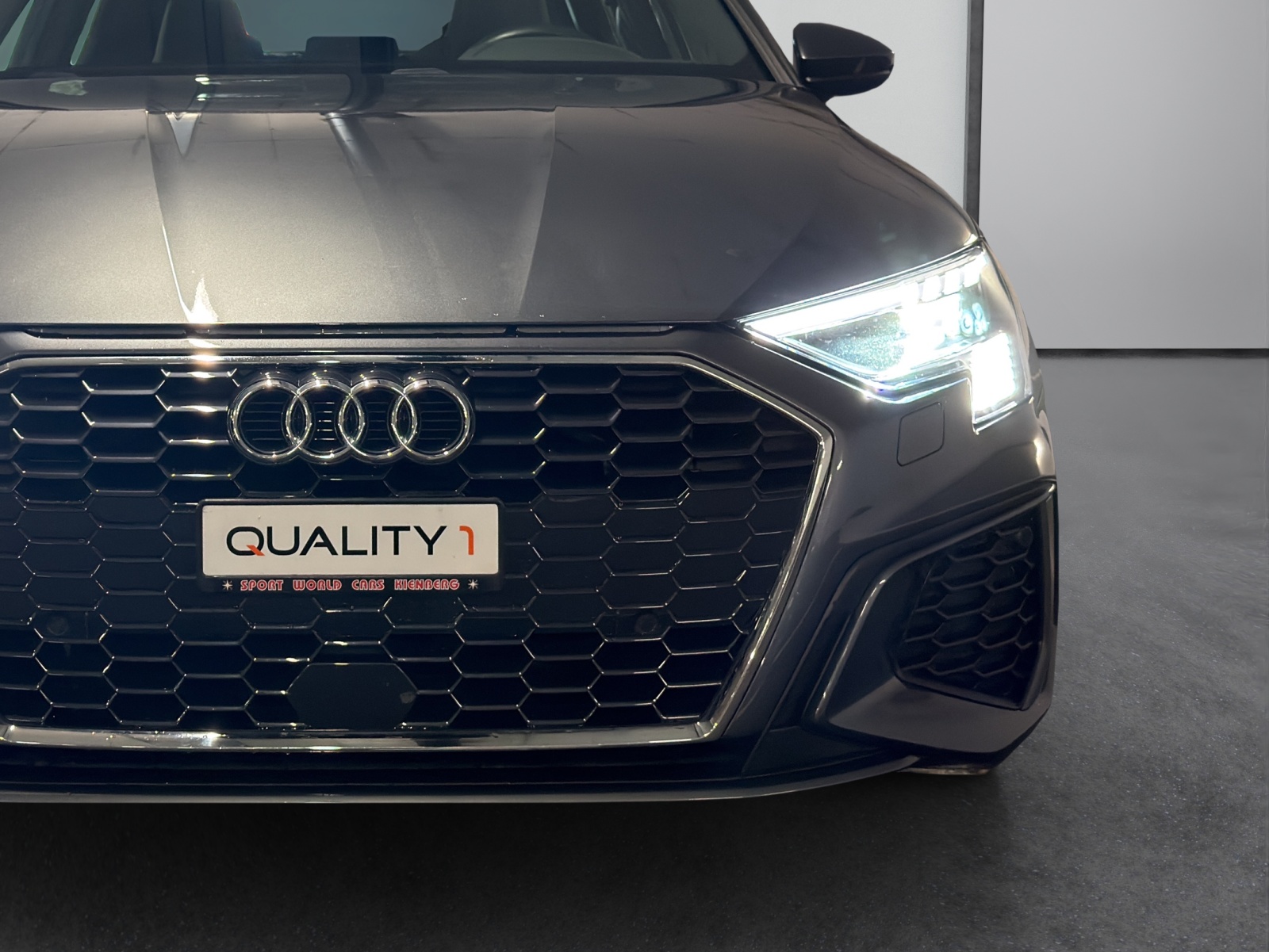 AUDI A3 Sportback 35 TFSI S line S-tronic-image-7
