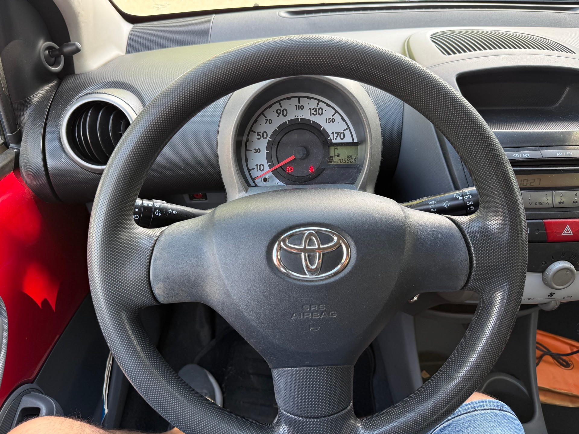 TOYOTA Aygo 1.4 D Linea Luna-image-9