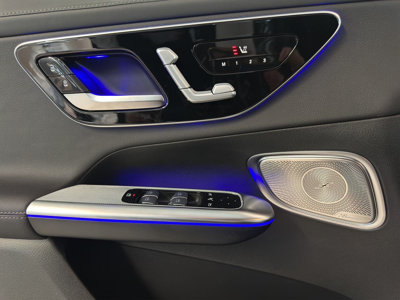 MERCEDES-BENZ GLC 300 de 4M EQ Star-image-12