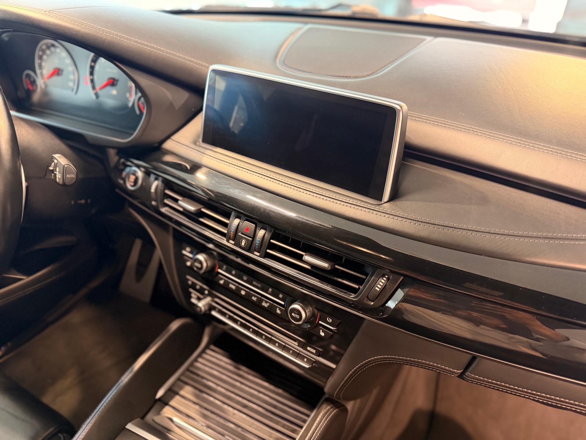 BMW X5M Steptronic-image-25