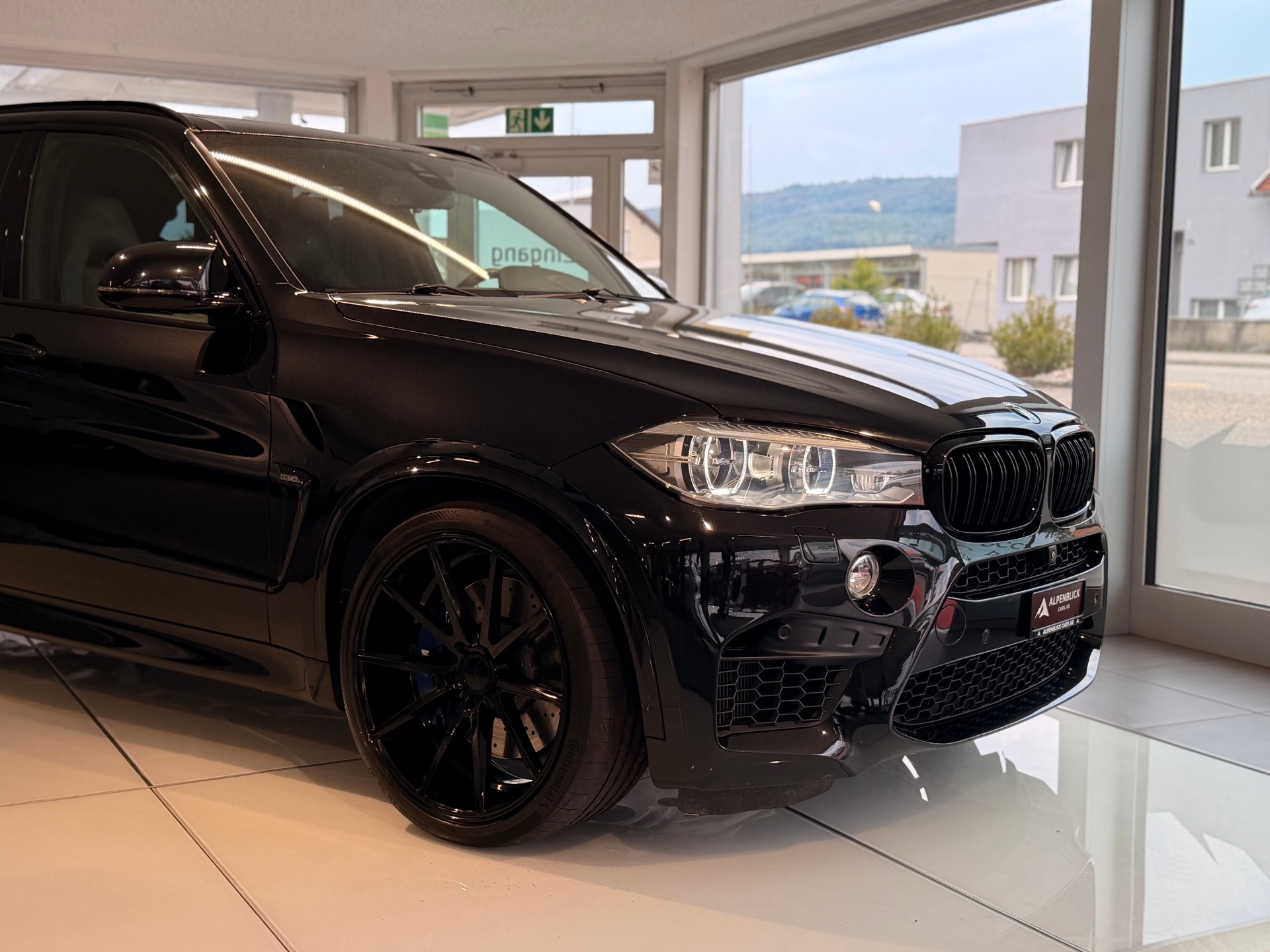 BMW X5M Steptronic-image-3