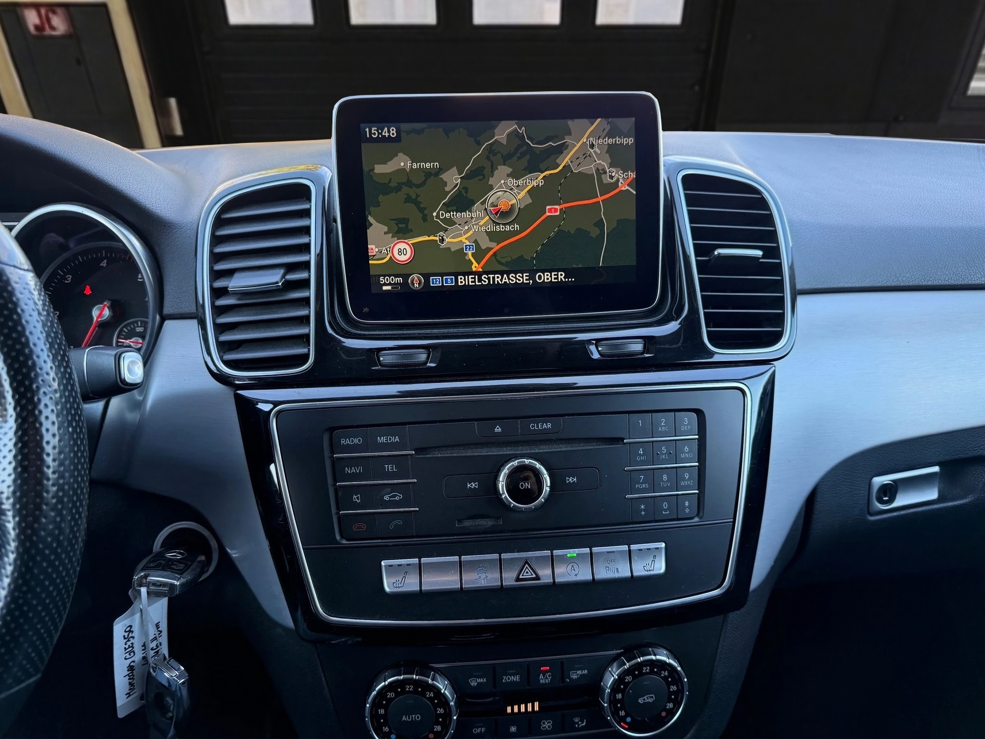 MERCEDES-BENZ GLE 350 d Executive 4Matic 9G-Tronic-image-14