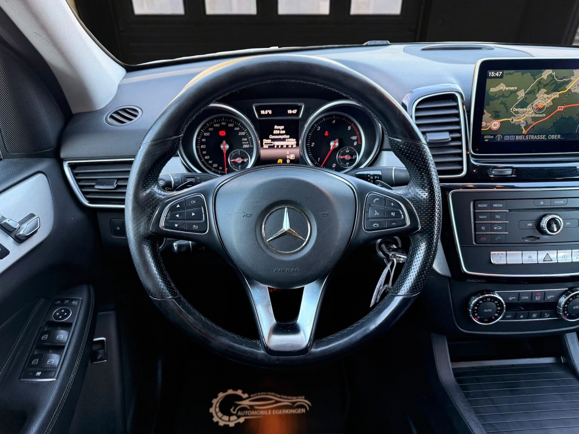 MERCEDES-BENZ GLE 350 d Executive 4Matic 9G-Tronic-image-11