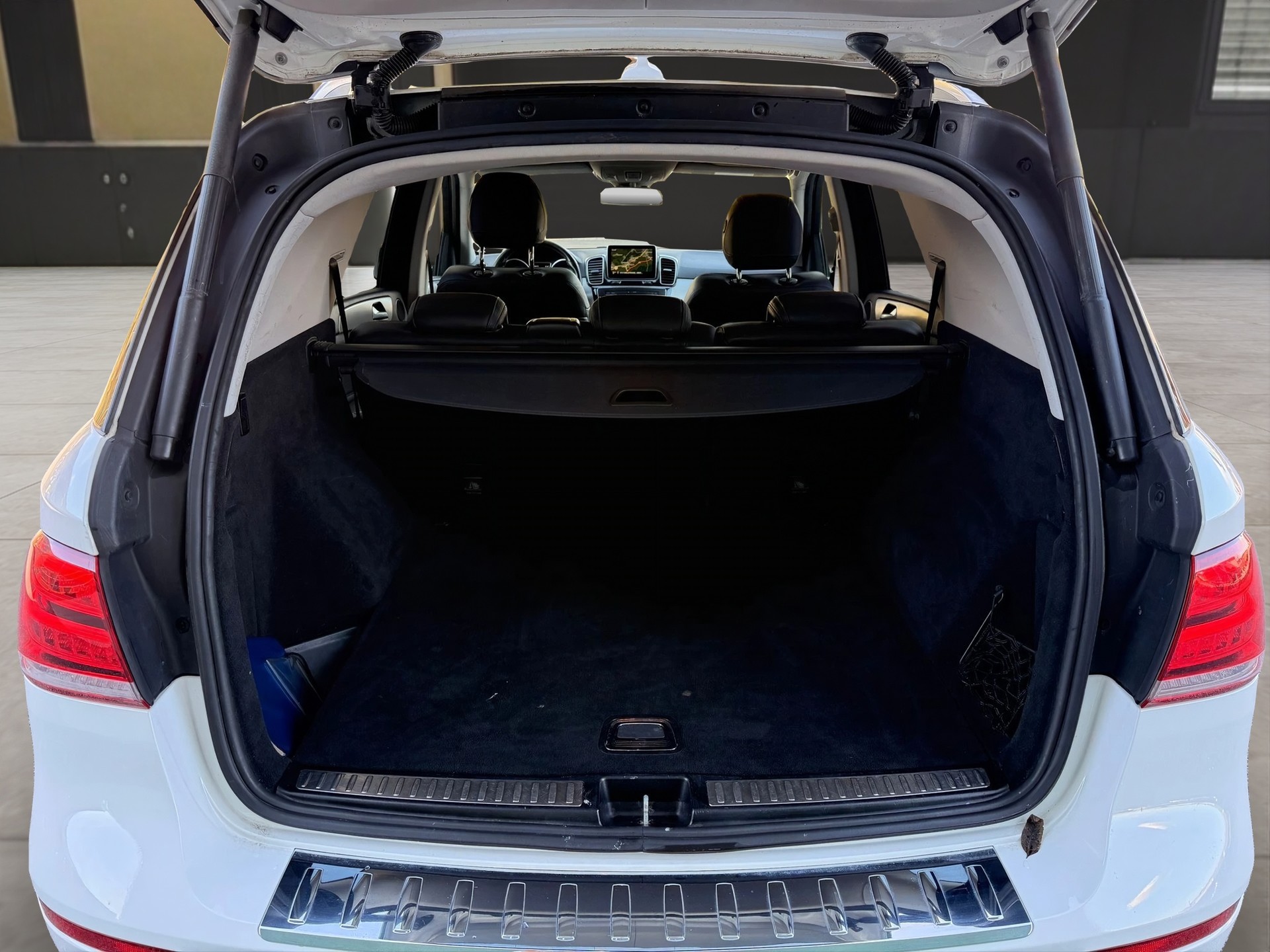 MERCEDES-BENZ GLE 350 d Executive 4Matic 9G-Tronic-image-13