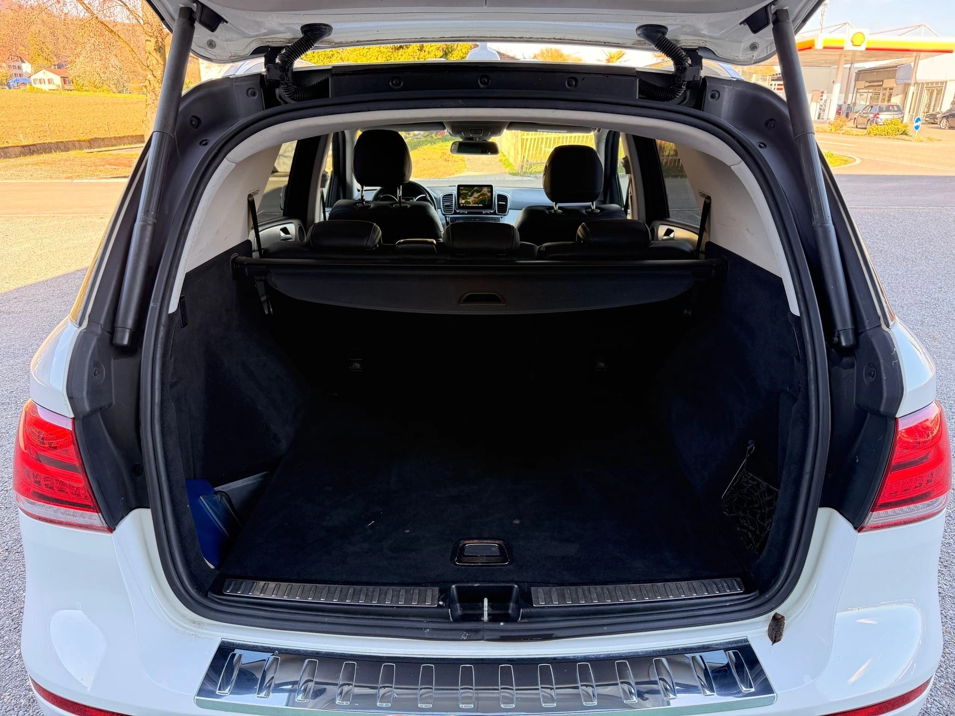 MERCEDES-BENZ GLE 350 d Executive 4Matic 9G-Tronic-image-13