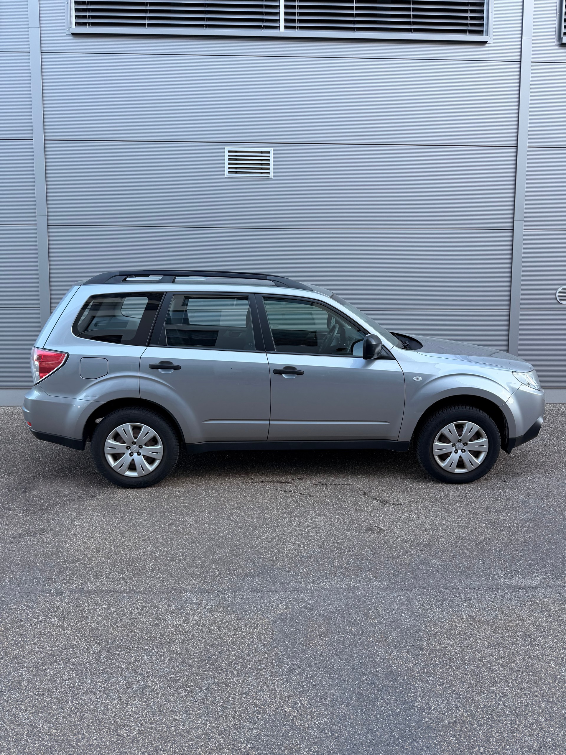 SUBARU 2.0 X Advantage