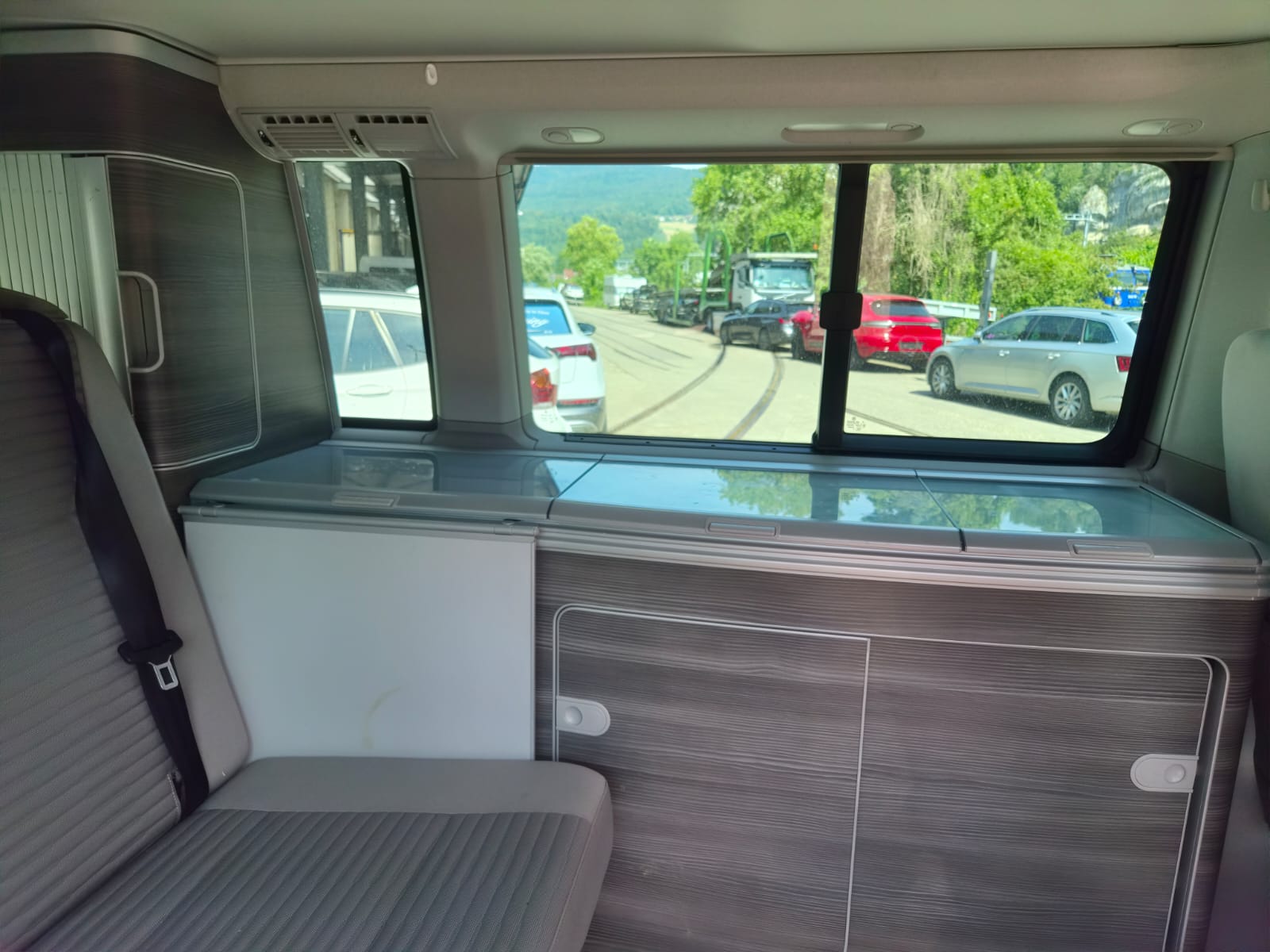 VW T6 California 2.0 TDI Ocean RED 4Motion-image-7