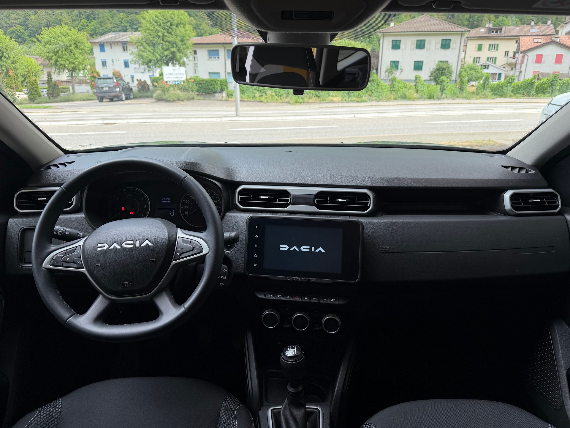 DACIA Duster TCe 150 Journey+ 4x4-image-7