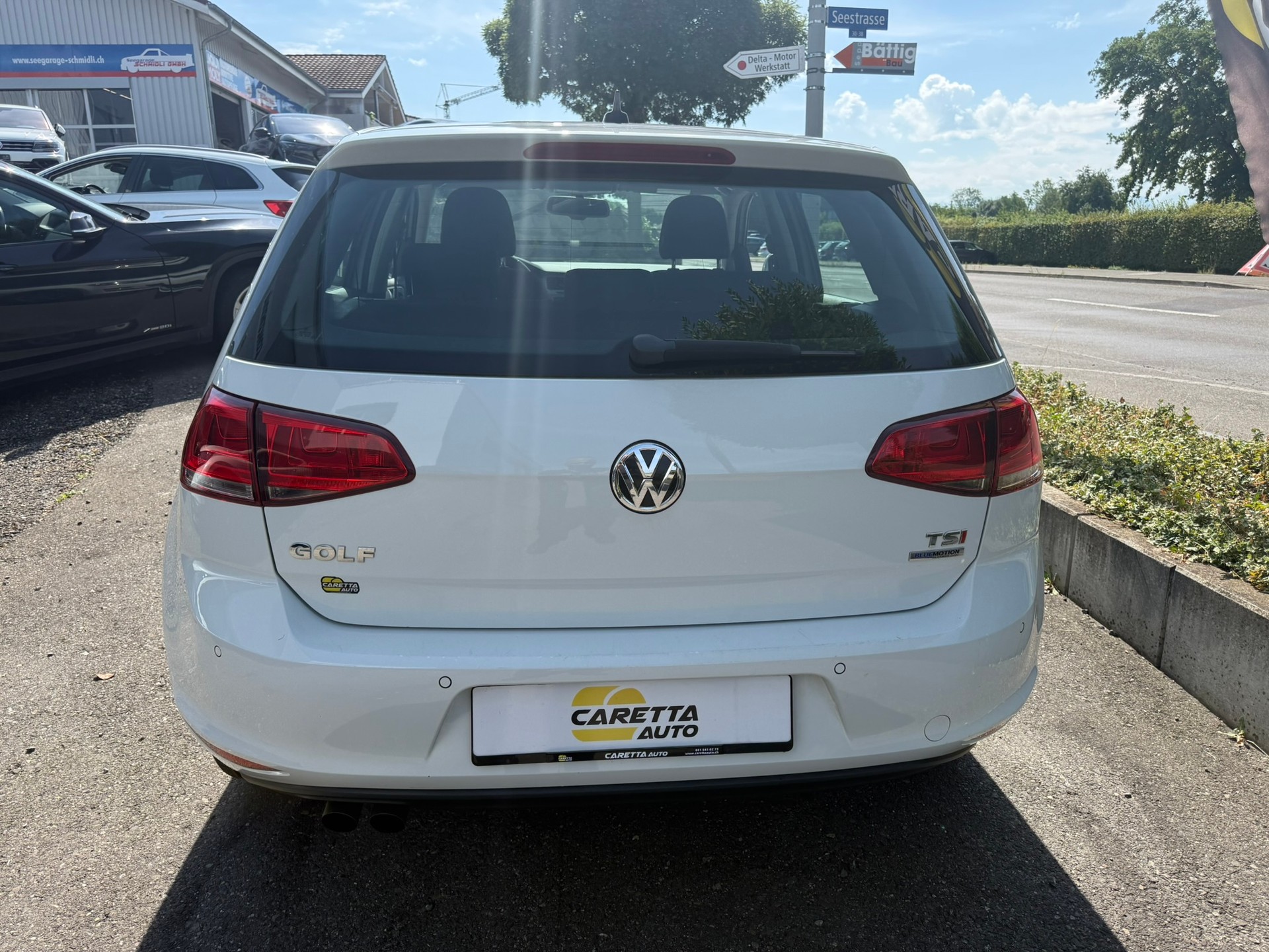VW Golf 1.4 TSI 65th Edition DSG-image-5