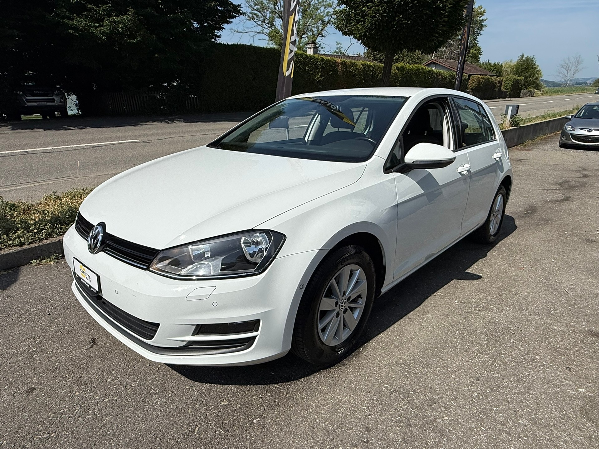 VW Golf 1.4 TSI 65th Edition DSG-image-2