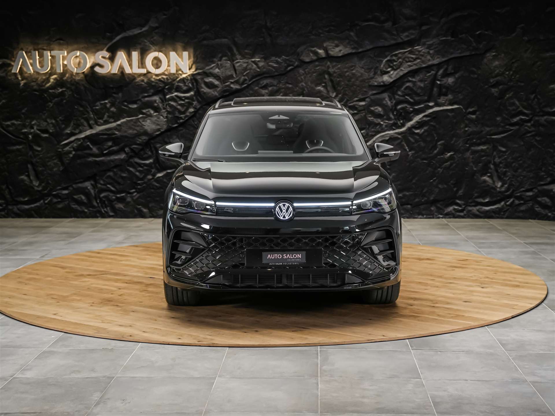 VW Tiguan 2.0 TDI SCR R-Line 4Motion DSG *Massage*Abstandsregler*Panorama*-image-5