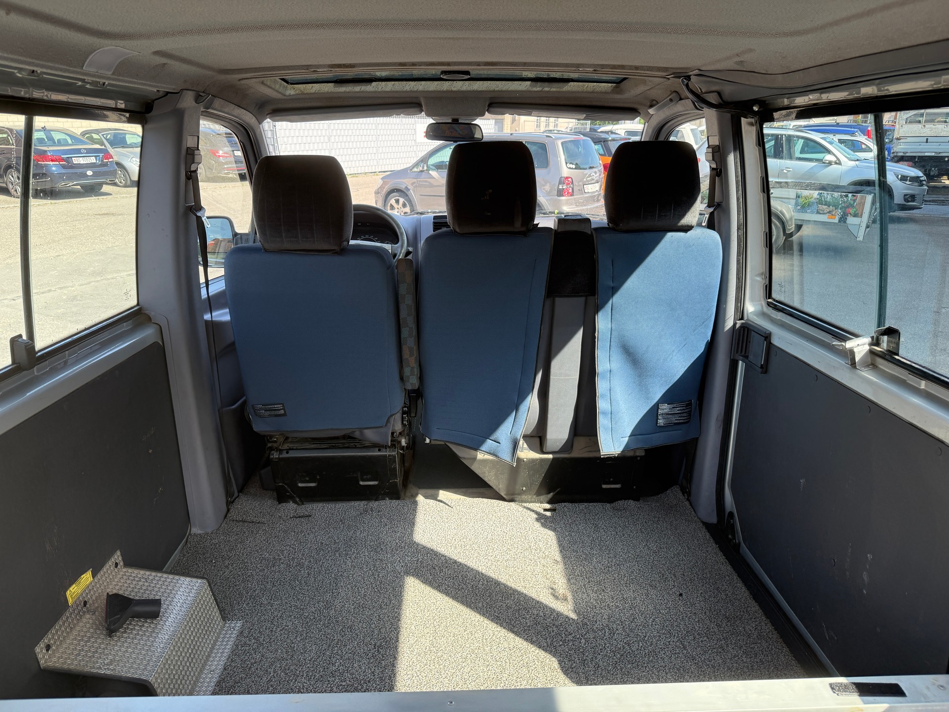 MERCEDES-BENZ Vito 112CDI-image-7