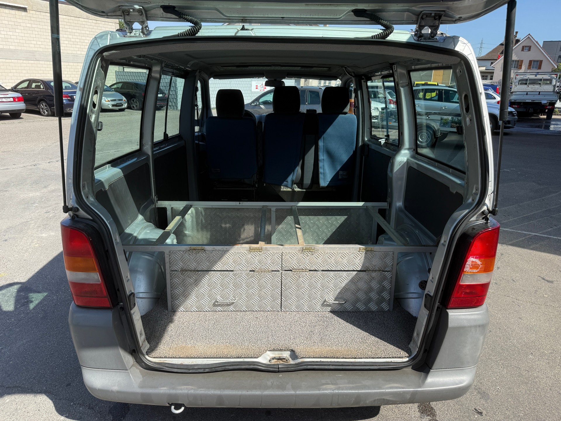 MERCEDES-BENZ Vito 112CDI-image-6
