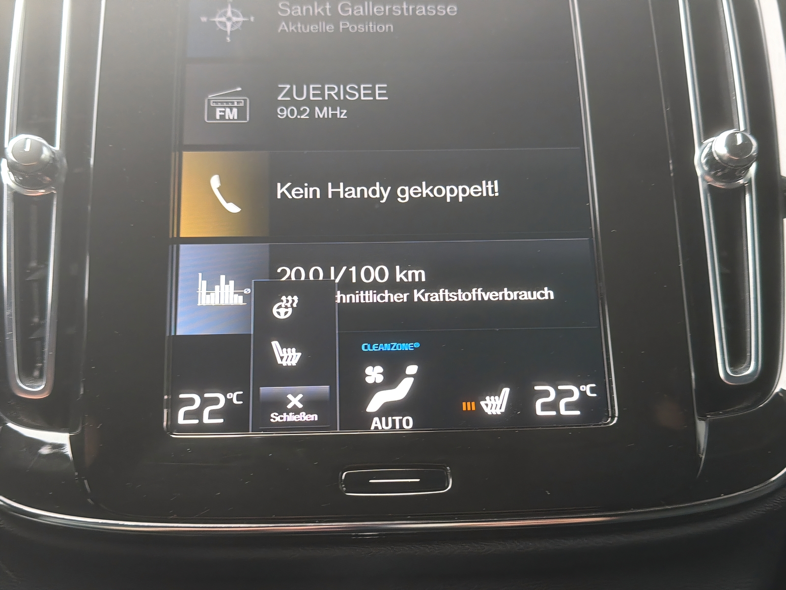VOLVO XC40 1.5 T2 Momentum-image-11