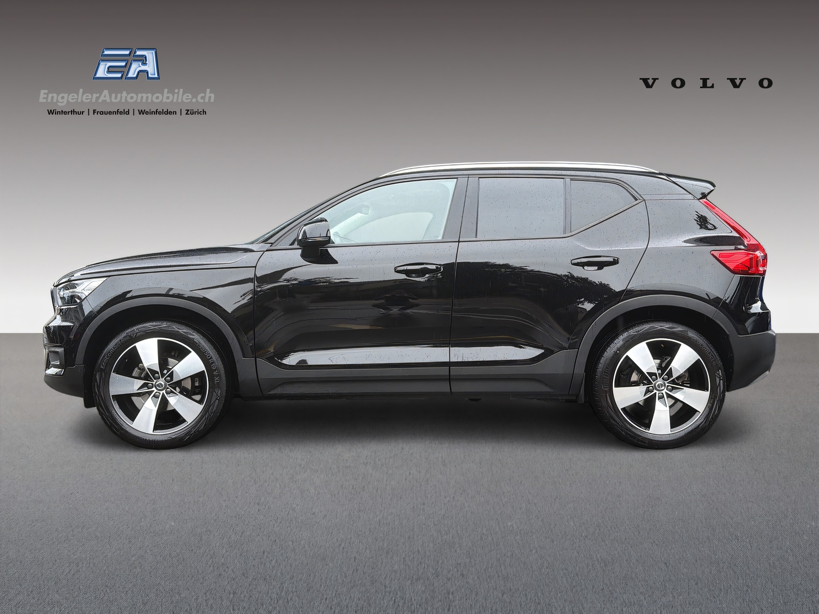 VOLVO XC40 1.5 T2 Momentum-image-2