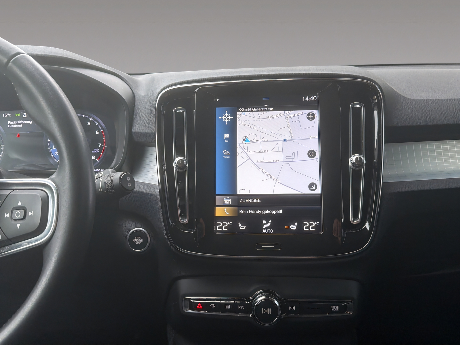 VOLVO XC40 1.5 T2 Momentum-image-13