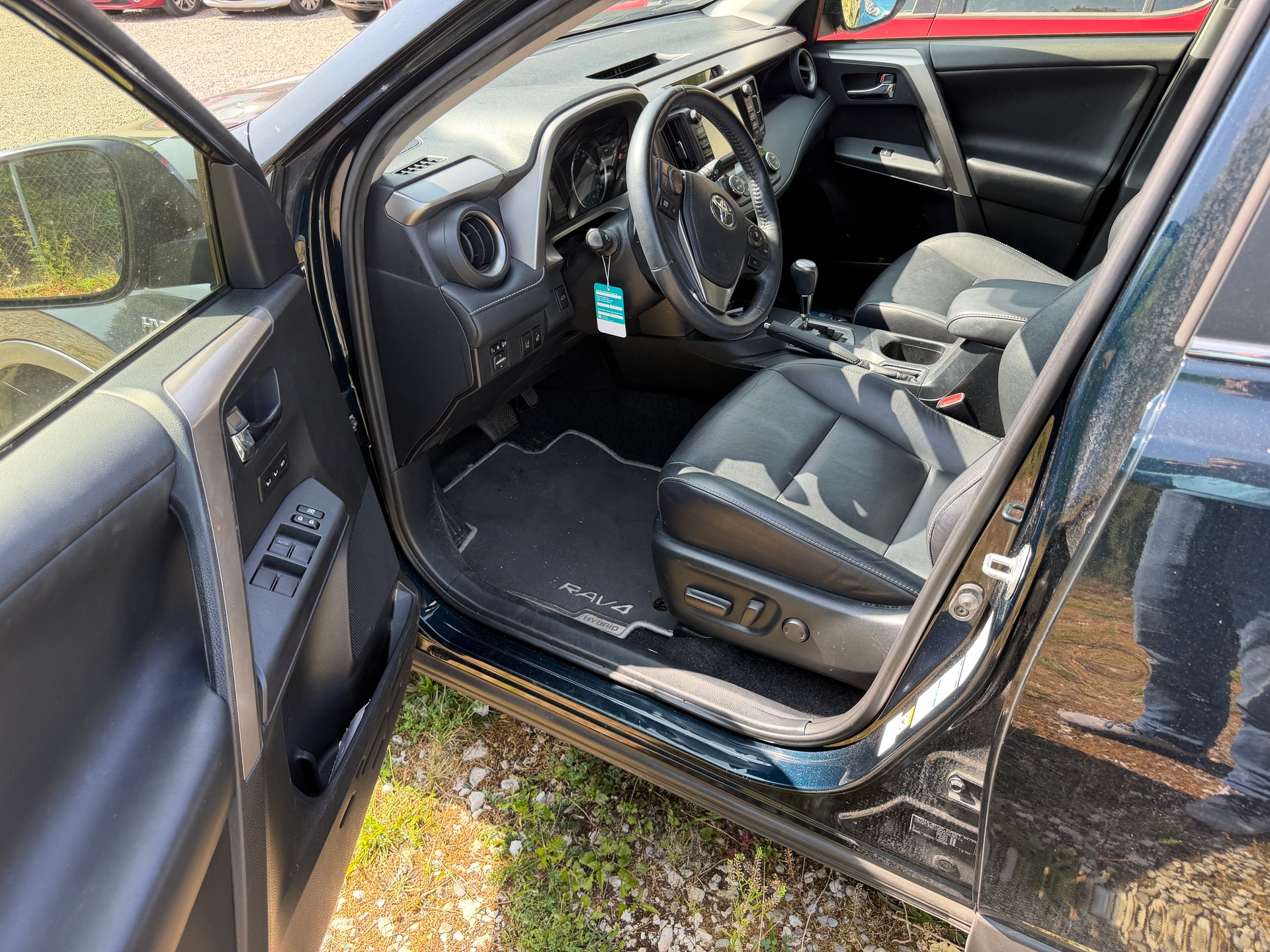 TOYOTA RAV-4 2.5 HSD Premium e-CVT-image-8