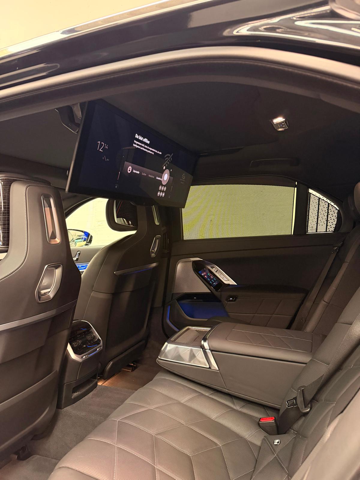 BMW 750e xDrive M Sport All Balck Performance Steptronic 4Jahre Garantie & Gratisservice Vollausstattung-image-14