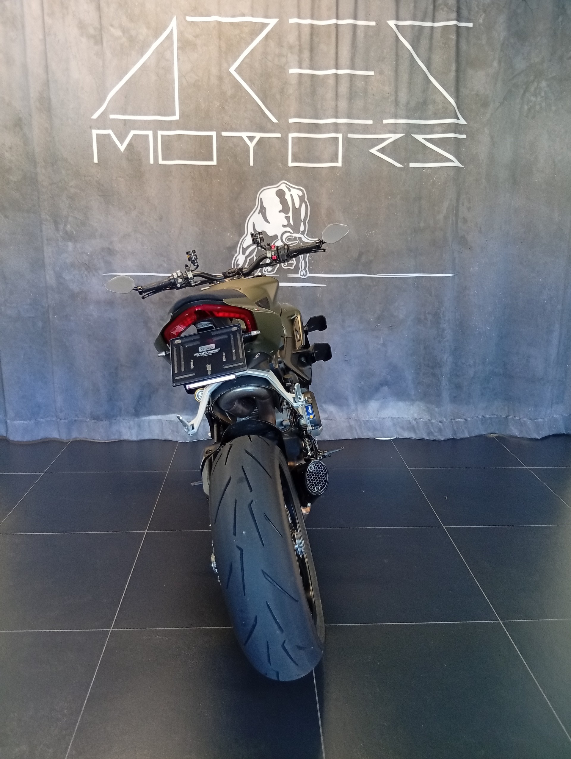 DUCATI Streetfighter V2-image-6