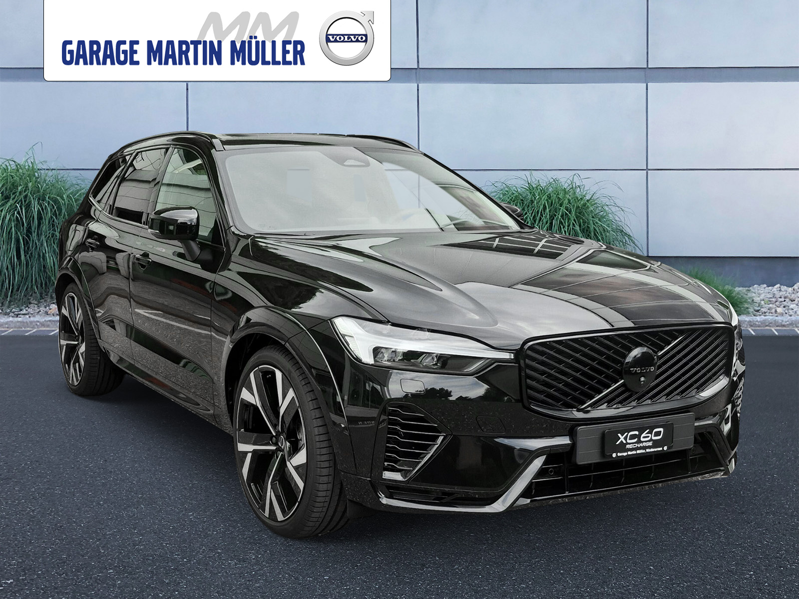VOLVO XC60 2.0 T6 TE Black Edition eAWD-image-6