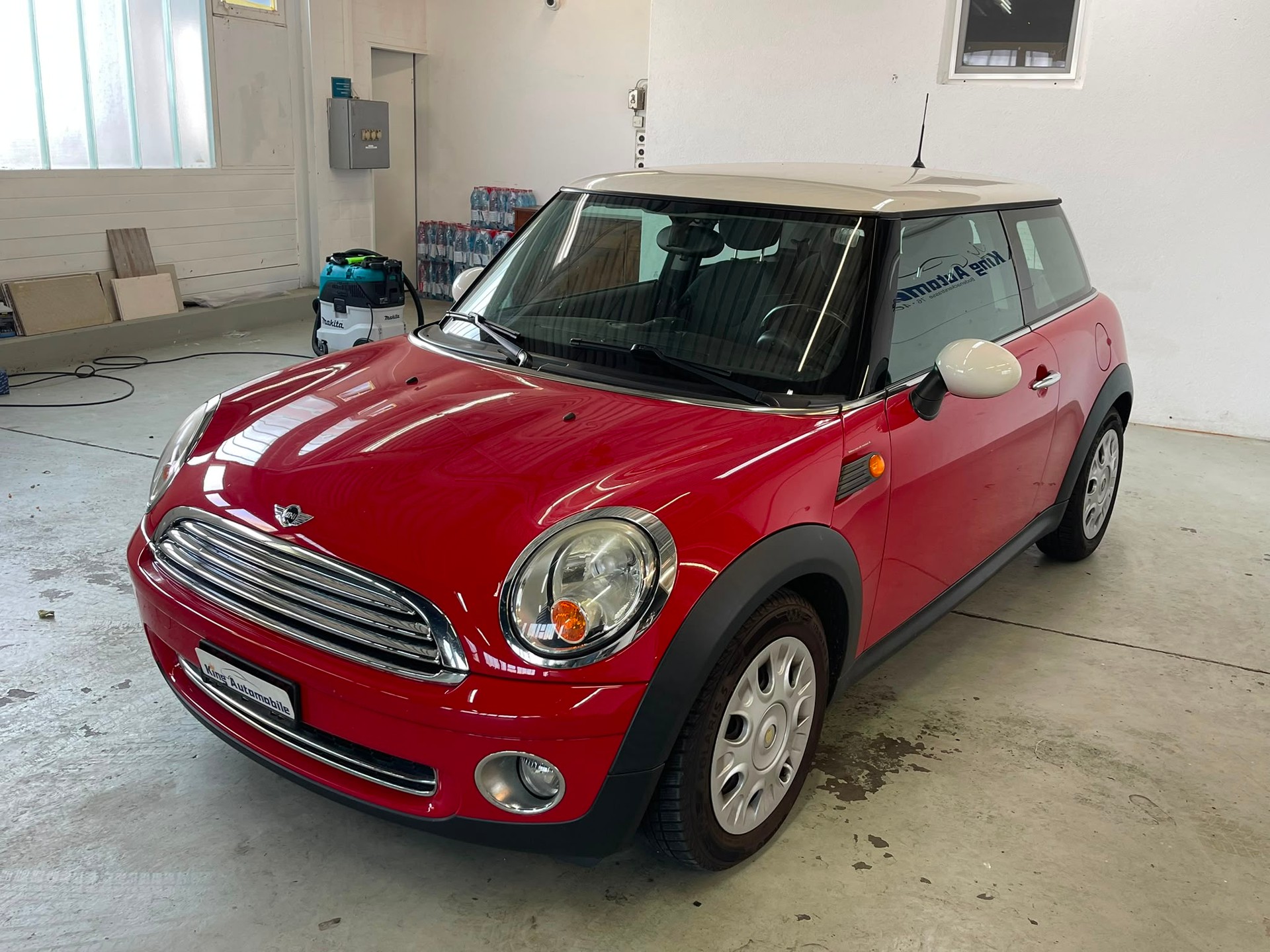 MINI Cooper-image-1