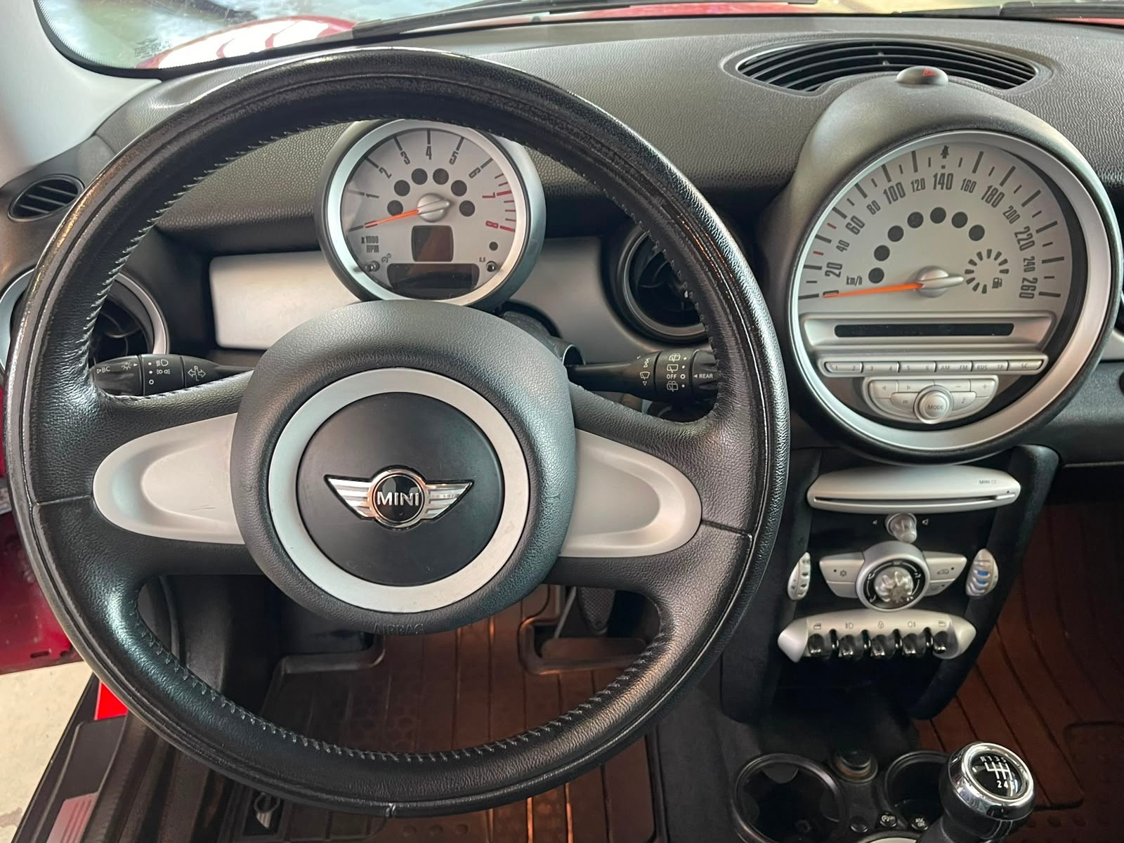MINI Cooper-image-10