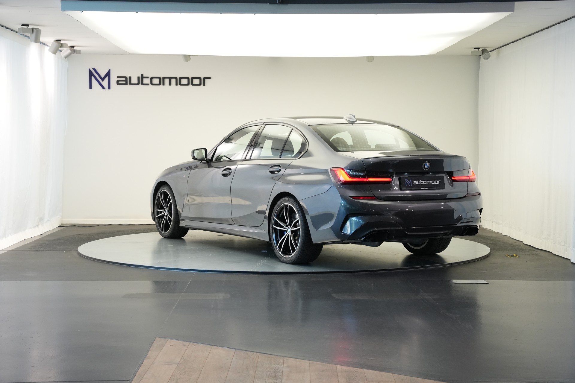 BMW M340d xDrive 48V Steptronic Sport *CH-Fahrzeug* *Glasdach* *HuD*-image-6