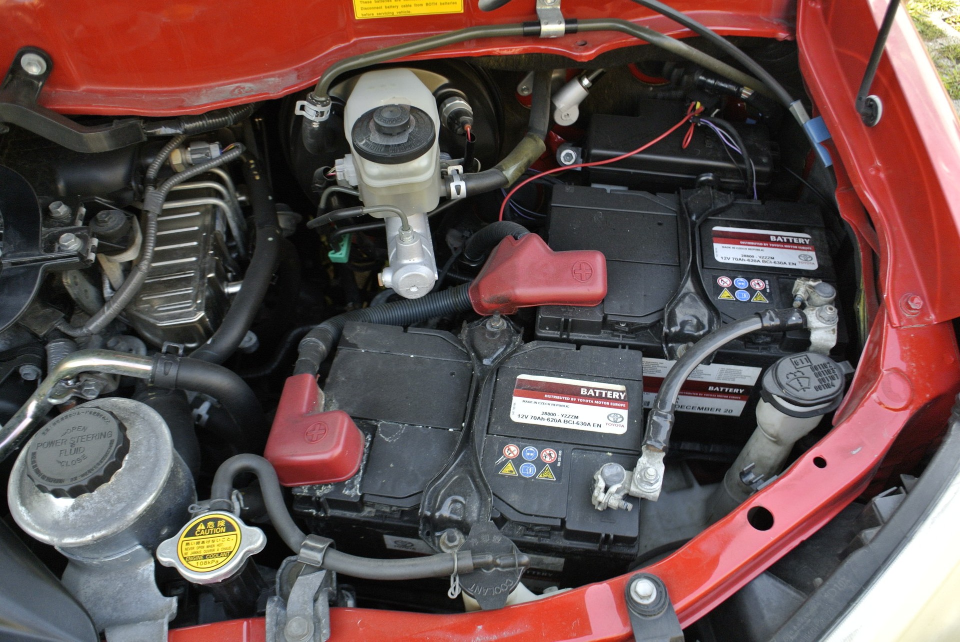 TOYOTA Hiace D-4D Van 4WD SWB-image-17
