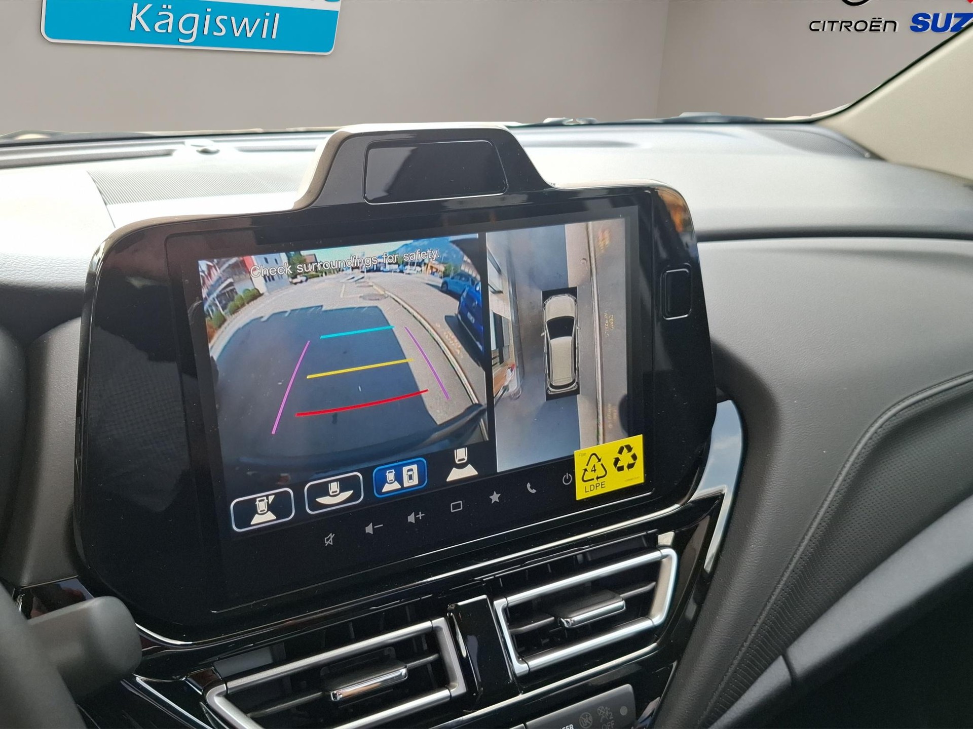 SUZUKI S-Cross 1.4 T Piz Sulai Top Hybrid 4x4-image-7