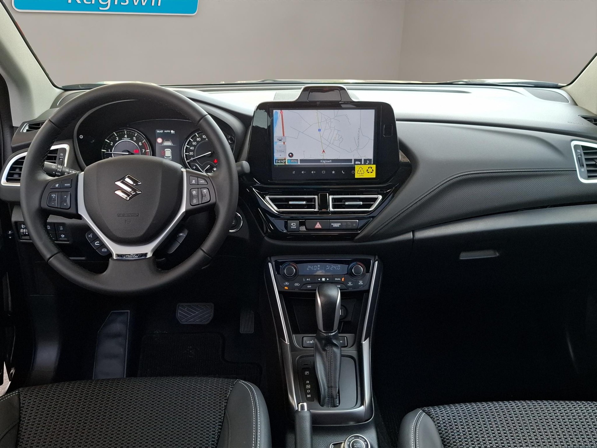 SUZUKI S-Cross 1.4 T Piz Sulai Top Hybrid 4x4-image-8