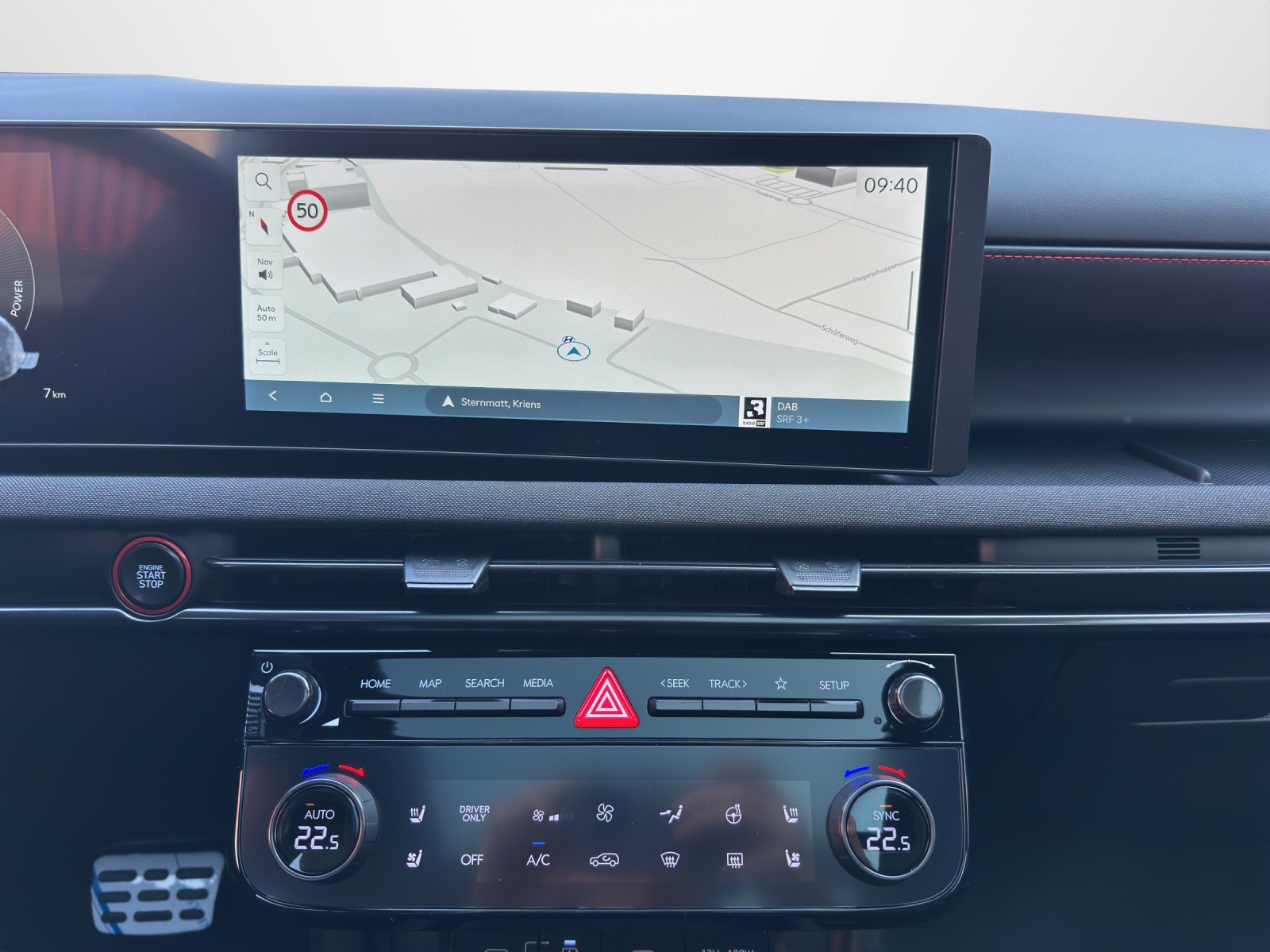 HYUNDAI Tucson 1.6 T-GDi HEV N-Line Sunroof 4WD MY27-image-6