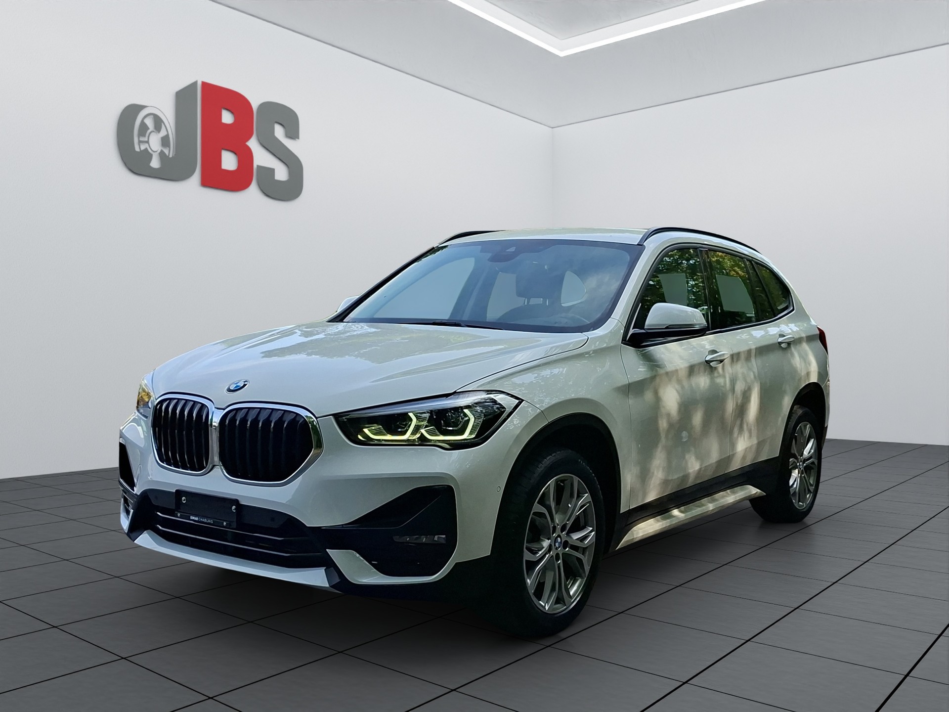 BMW X1 xDrive 18d Steptronic-image-0