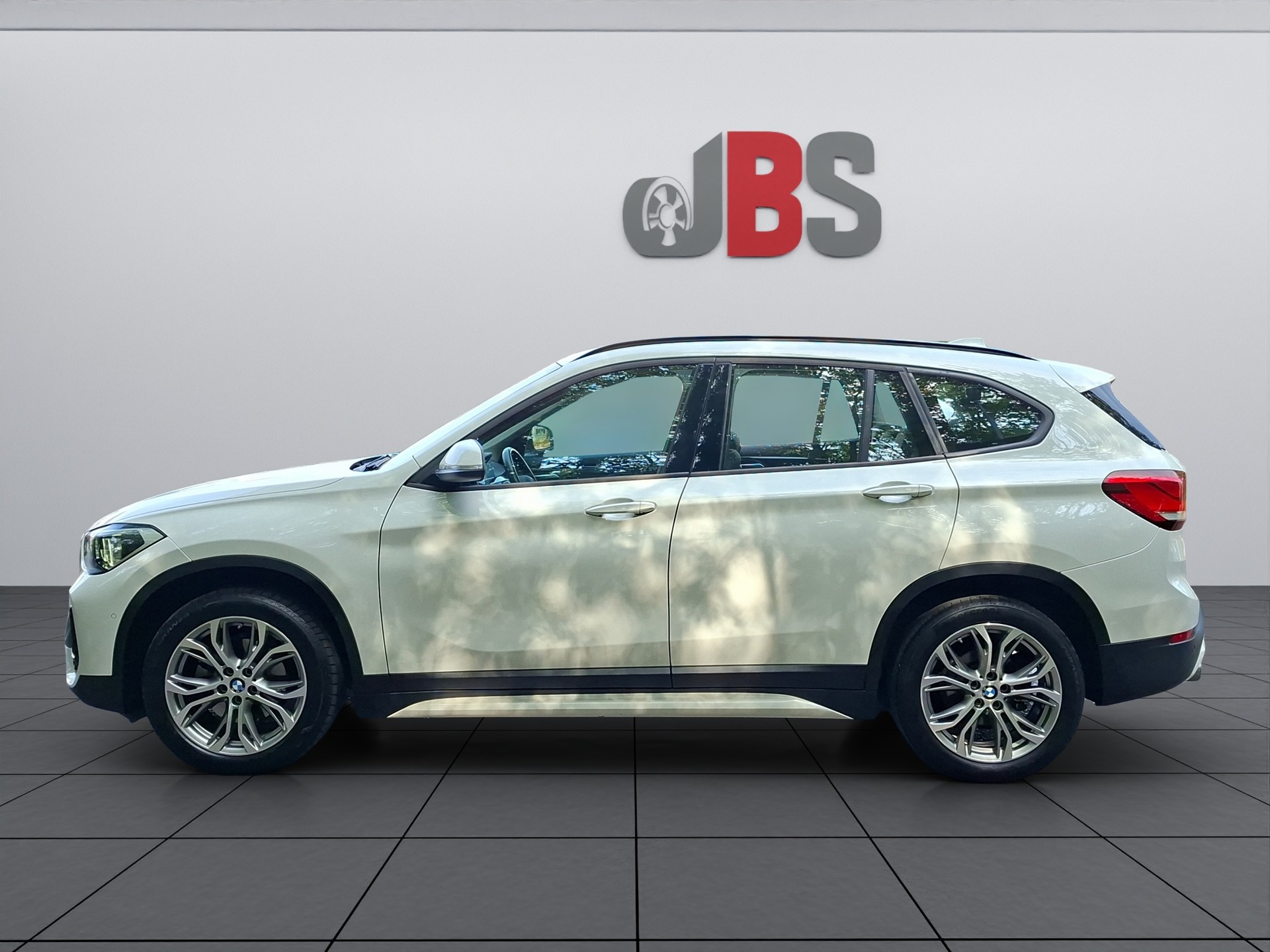BMW X1 xDrive 18d Steptronic-image-7